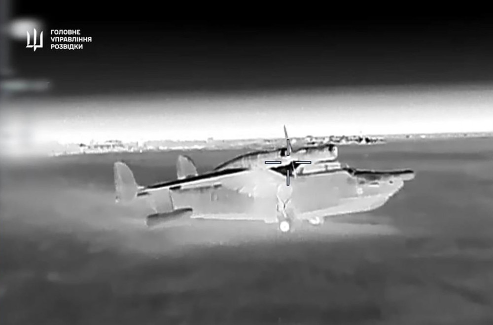 Prvi put u istoriji: Pogođena dva aviona Be-12 VIDEO