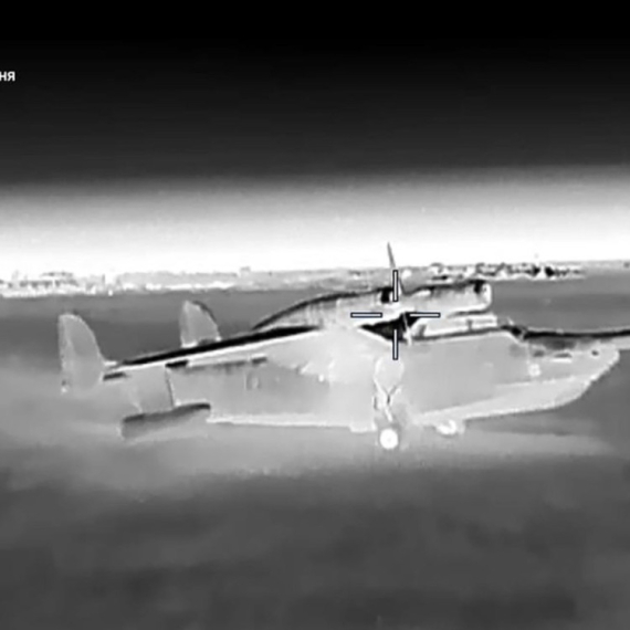 Prvi put u istoriji: Pogođena dva aviona Be-12 VIDEO