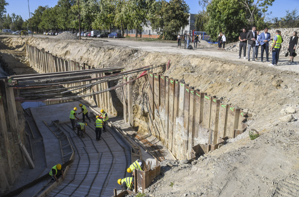 Ministarka privrede obišla radove: Stvara se dodatna korisna površina u svojini grada FOTO