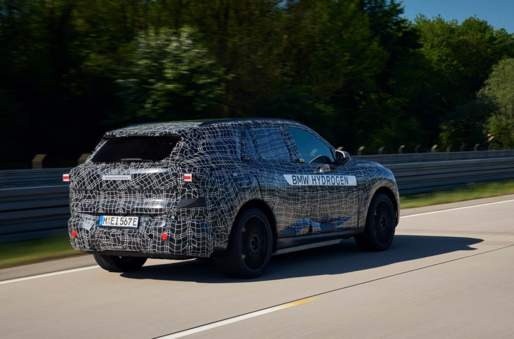 Stiže novi BMW X5: Hoćete benzin, dizel, hibrid, struju, vodonik? Sve može! FOTO