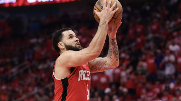 Veliki udarac za Roketse – Vanvlit završio sezonu pre nego što je počela