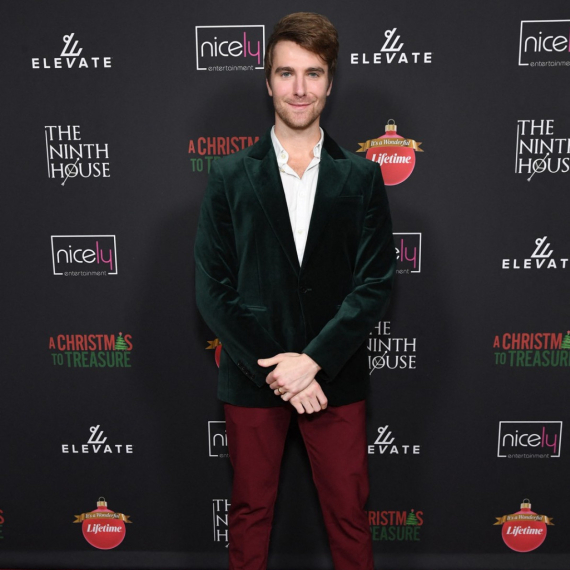 Partner tragično preminulog glumca podneo paprenu tužbu: "Odbili su da mu ukažu pomoć"