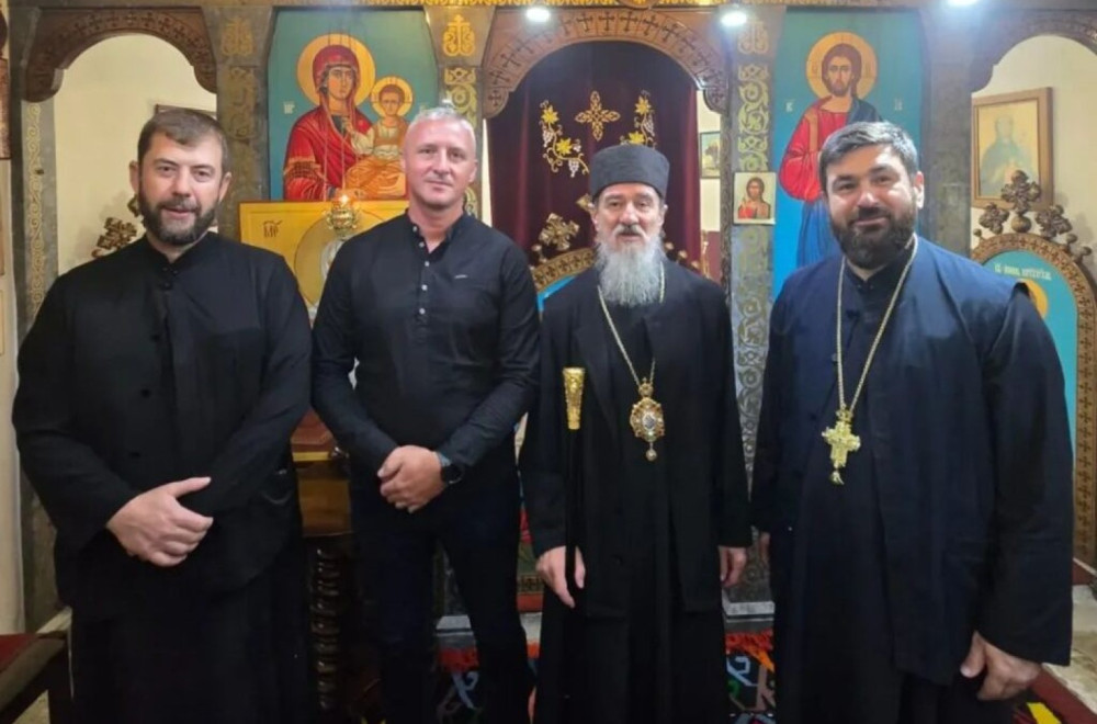 Policajci pešače preko 700 kilometara kako bi pomogli "deci leptirima"