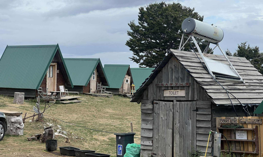 Katun na Durmitoru koji obožava Novak Đoković: Noćenje 15 evra, voda izvorska, kupatilo zajedničko