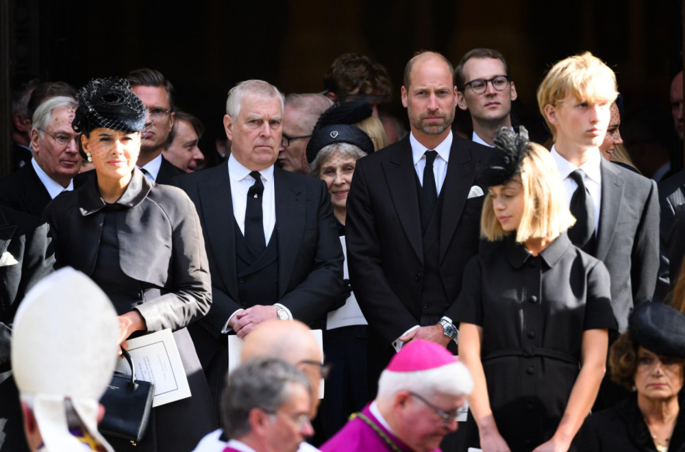 Još jedan poziv iz suda za kraljevsku porodicu: "Ona zna gde su sve tajne zakopane"