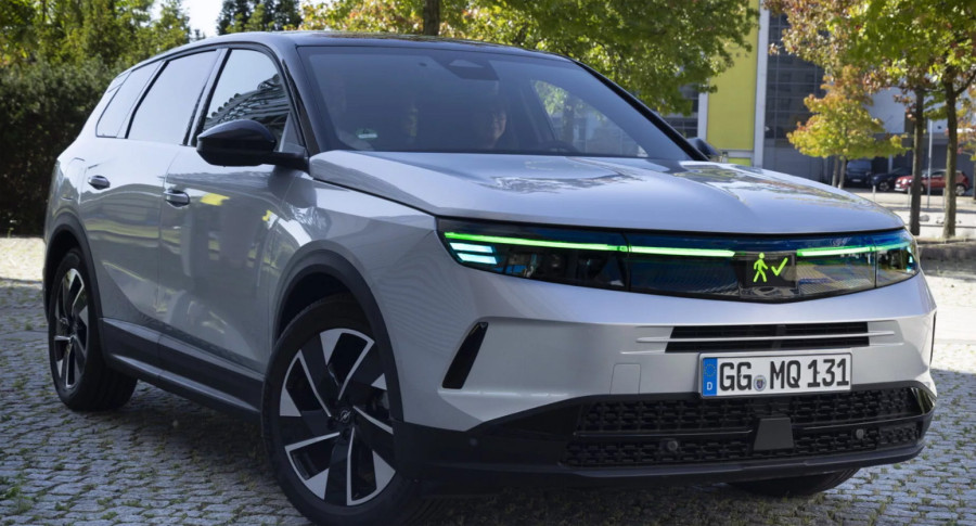 Opel ima novi logotip... manje-više, pogledajte sami FOTO