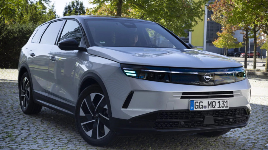 Opel ima novi logotip... manje-više, pogledajte sami FOTO