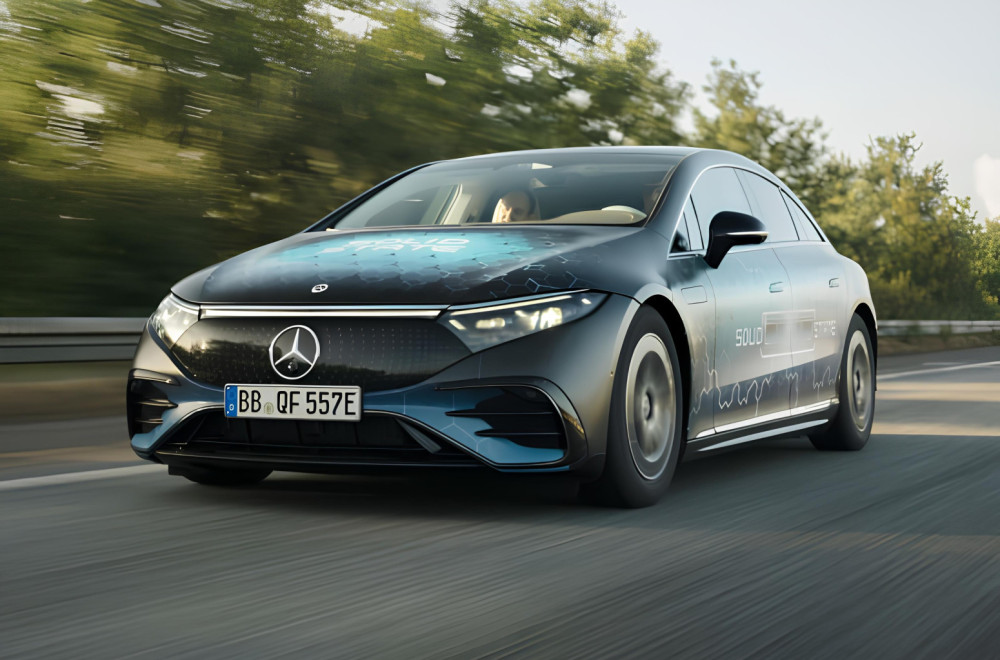 Električni Mercedes prešao 1.200 km bez punjenja – i ostalo mu struje u bateriji!