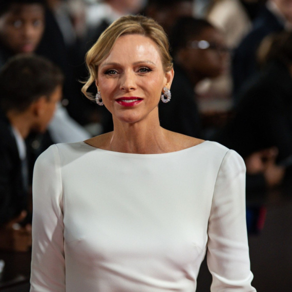 Uvek stilizovana za aplauz: Princeza Šarlin u najlepšoj beloj haljini FOTO