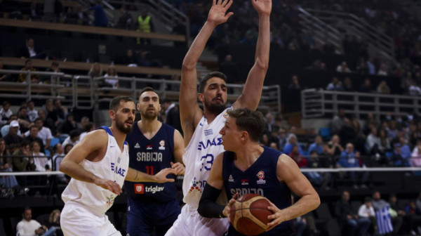 Lučić i Jović dobili društvo – Bajern doveo još jednog Srbina