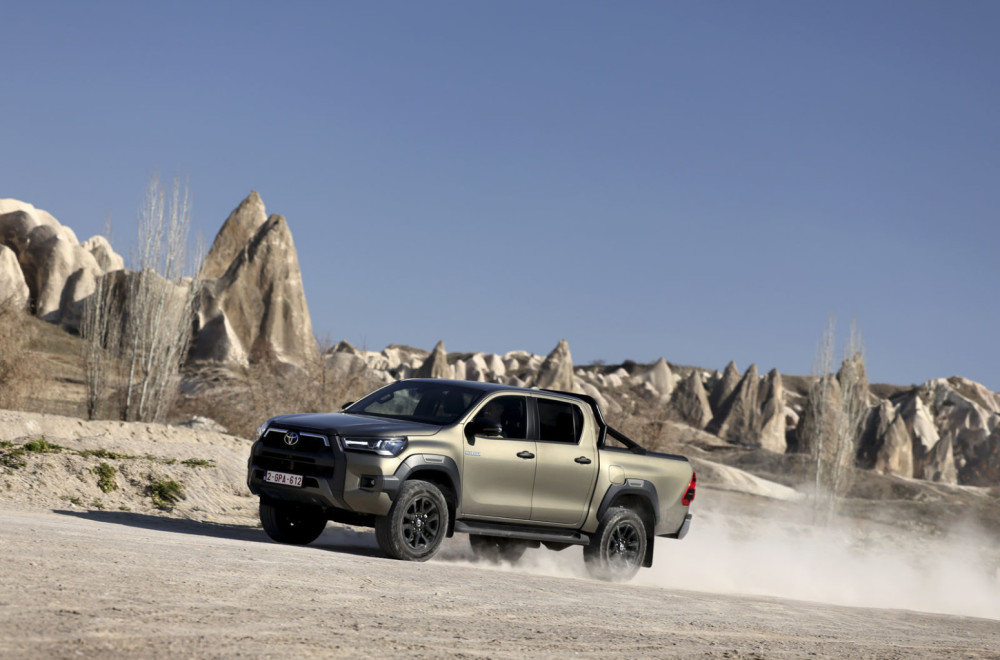 Prva vožnja: Toyota Hilux – svuda pođi, svuda prođi