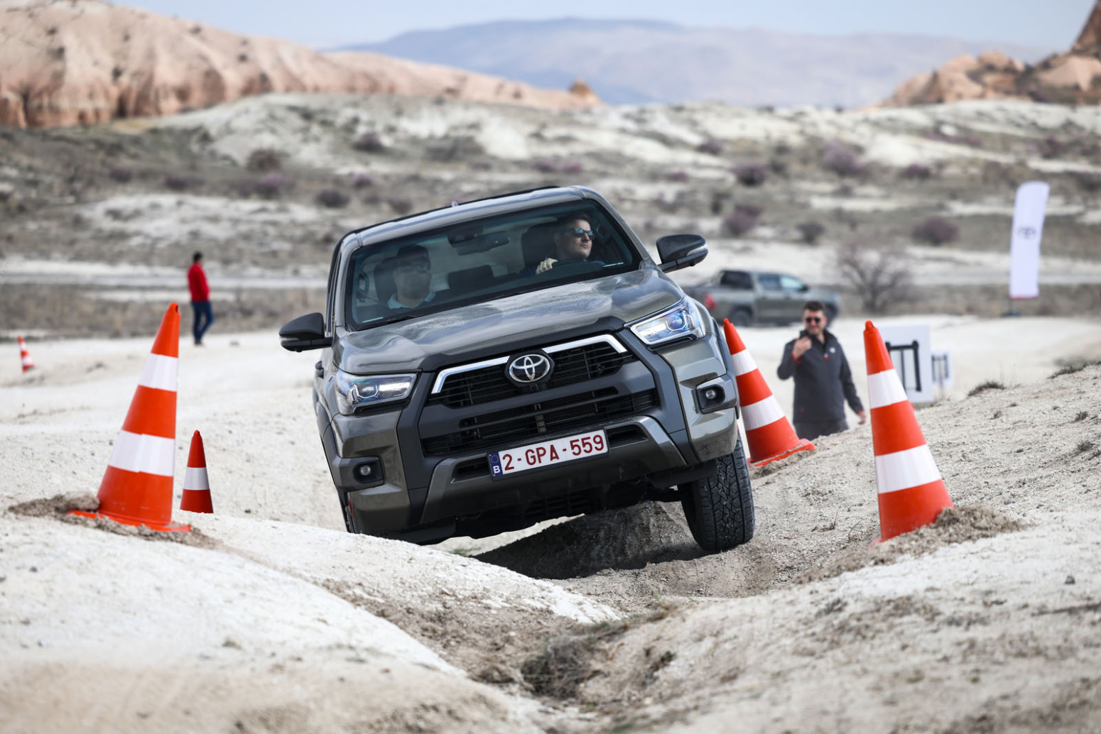 Prva vožnja: Toyota Hilux – svuda pođi, svuda prođi