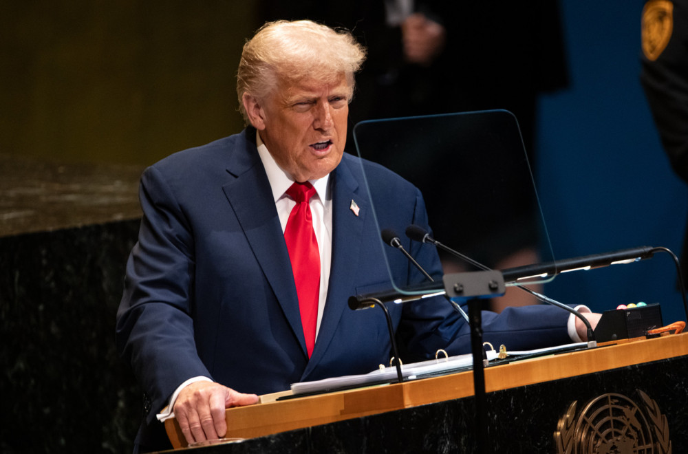 Tramp je to rekao, prvi put