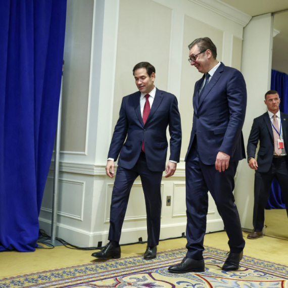 Oglasio se Stejt department nakon sastanka Vučića i Rubija