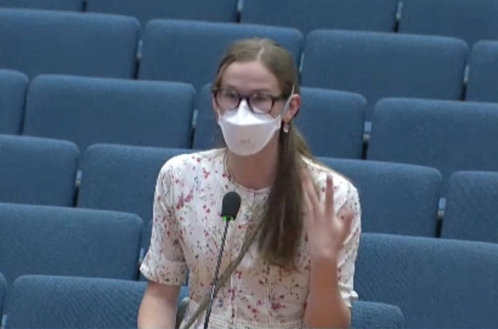 Ćerka Bena Afleka i Dženifer Garner ne skida masku, zagrmela u UN: Neophodno je FOTO