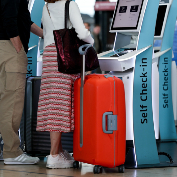 Avio kompanije smanjile težinu prtljaga zbog nestašice goriva