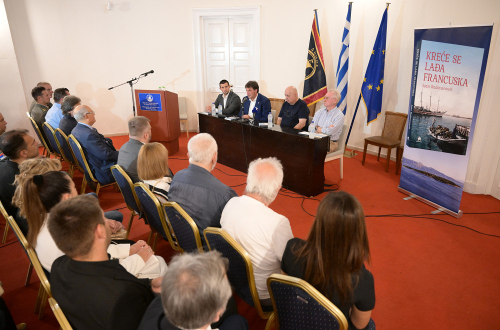 Knjiga "Kreće se lađa francuska" Ivana Radovanovića predstavljena na Krfu