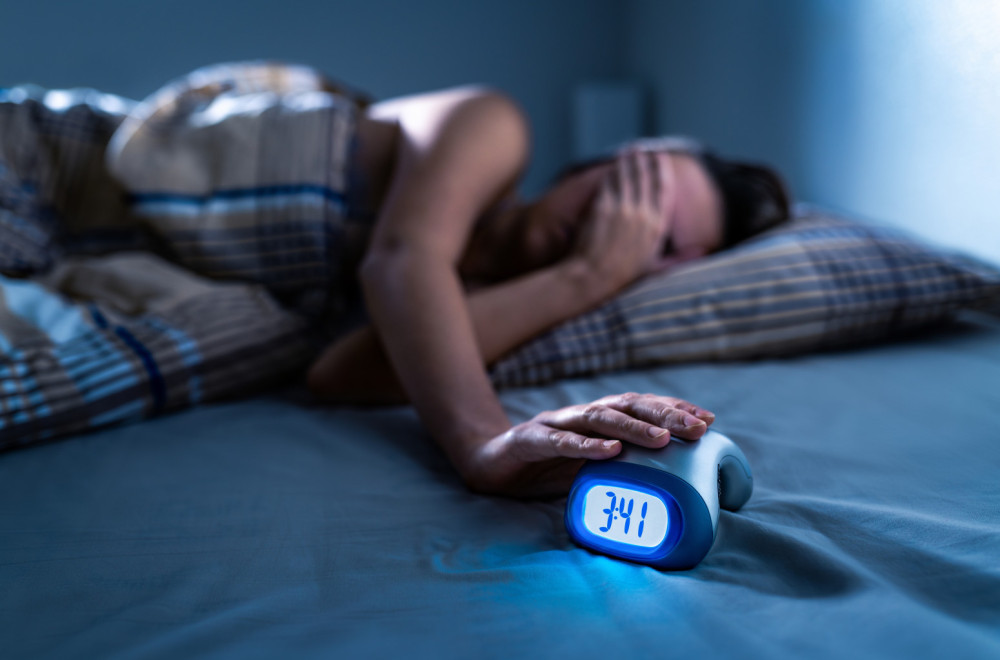 Odlažete alarm za buđenje svako jutro? Evo kako utiče na zdravlje VIDEO