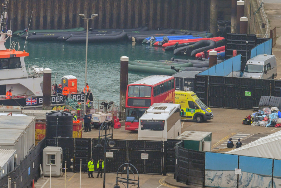 Putnici zbunjeni pitanjima na granici: Nov sistem ulaska u EU, a biće još promena