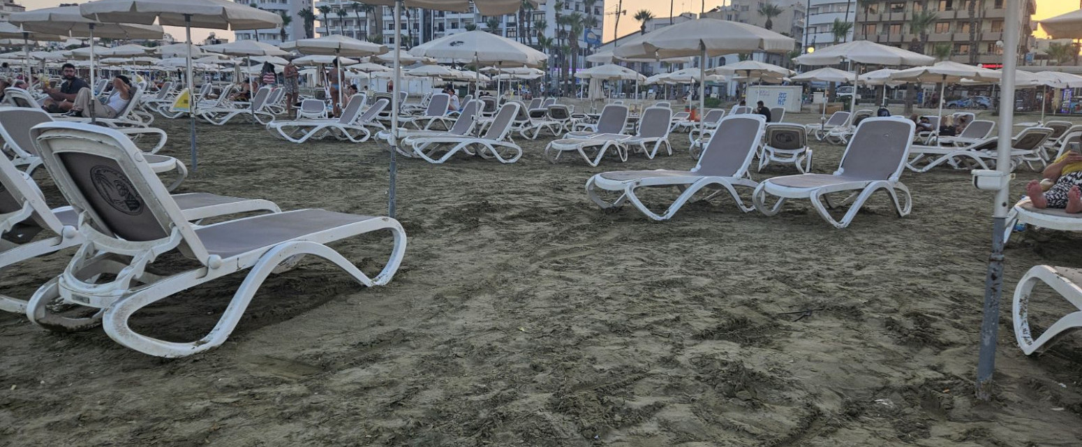 Srbi masovno odustaju od letovanja; Ovo je glavni razlog FOTO