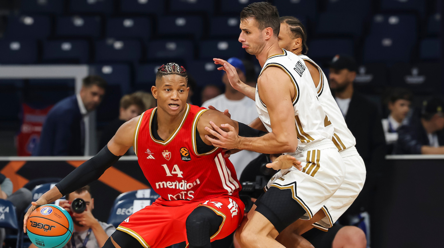 Zvezda sve kompletnija – vratio se i Kubanac FOTO