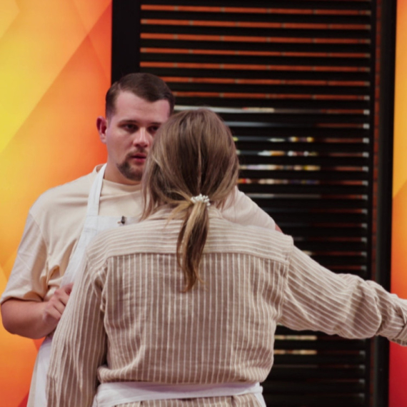 Rasplakala se pred svima: Miu savladale emocije, a ovo je razlog VIDEO