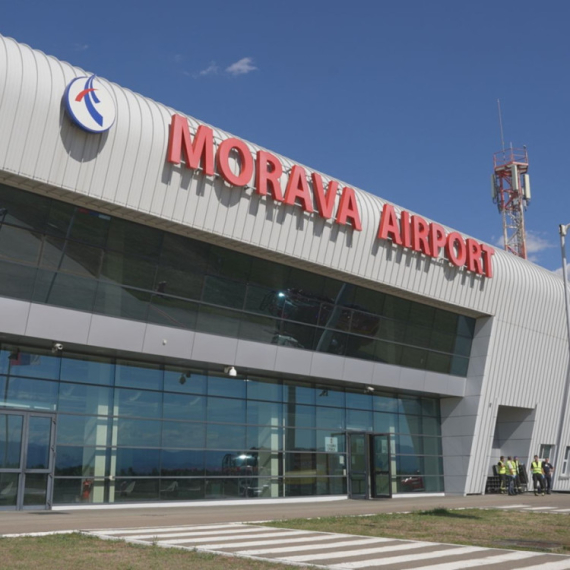 Srpski aerodrom obara rekorde: Sve više putnika, u planu i nove destinacije FOTO