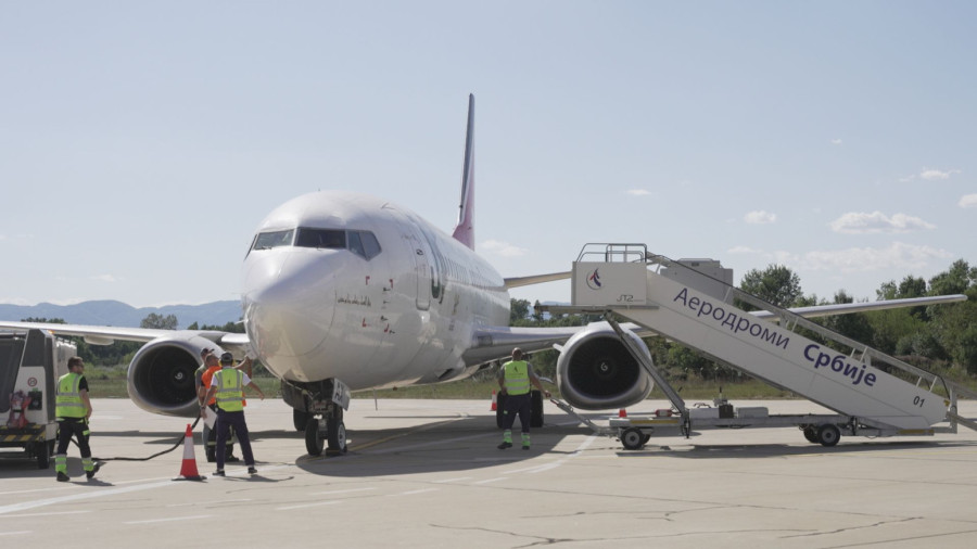 Srpski aerodrom obara rekorde: Sve više putnika, u planu i nove destinacije FOTO