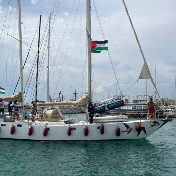 Drama se nastavlja: Flotila "Sumud" napušta Grčku i ide ka Gazi