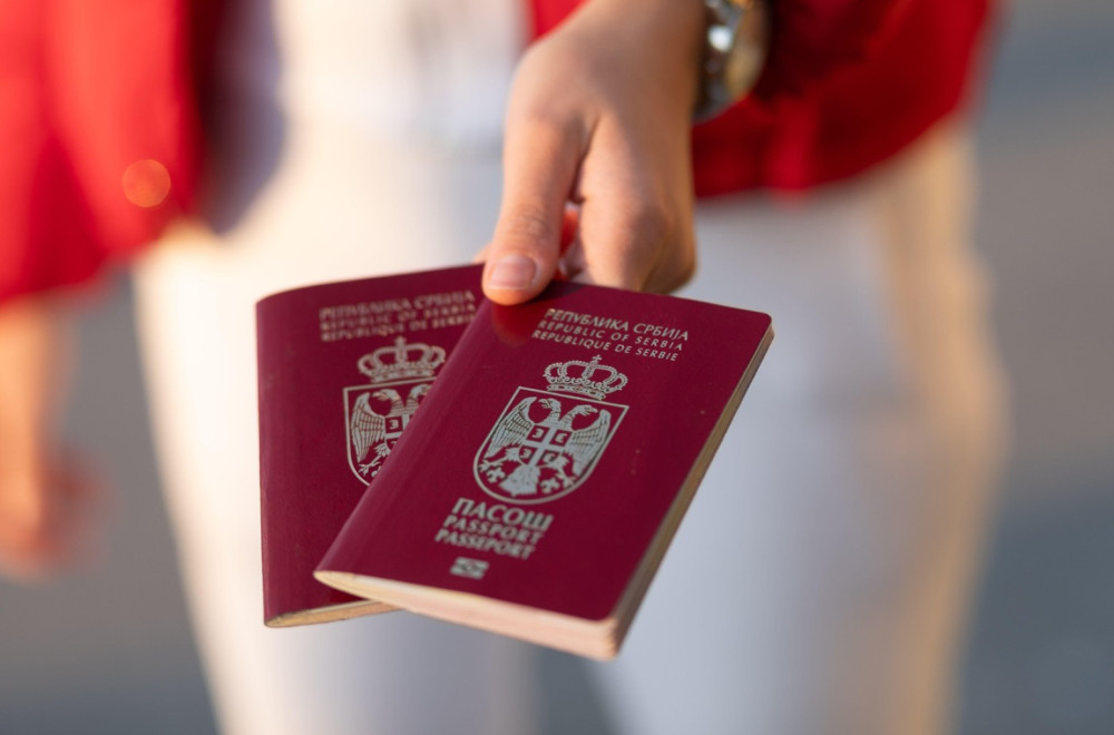 Da li neko drugi može da aplicira za ETIAS umesto nas?