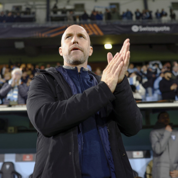 Zvezdin rival u Ligi Evrope ostao bez trenera