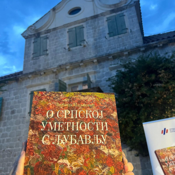 U Herceg Novom predstavljena knjiga "O srpskoj umetnosti s ljubavlju" Ljubice Miljković FOTO