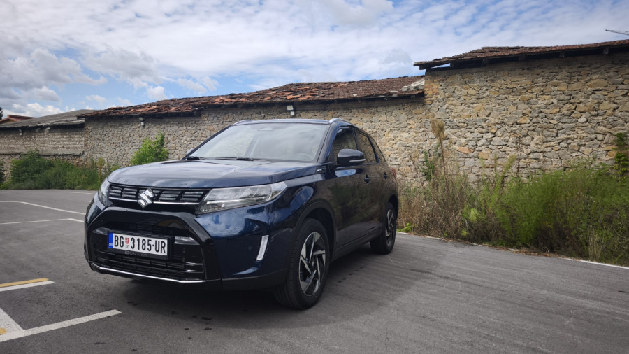 Vozili smo: Suzuki Vitara Hybrid – svestrani Japanac za manje od 25.000 evra