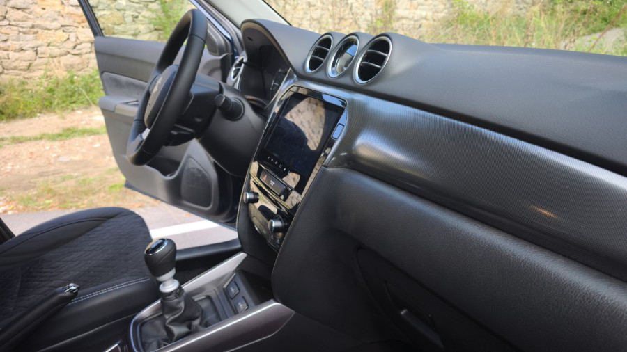 Vozili smo: Suzuki Vitara Hybrid – svestrani Japanac za manje od 25.000 evra