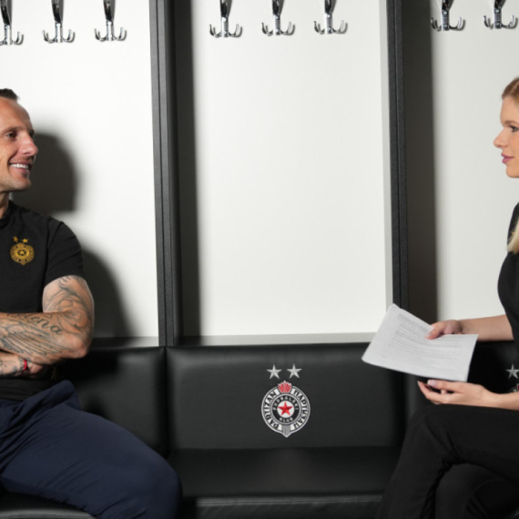 "Veče pred utakmicu – o tome sada prvi put govorim – nekoliko igrača je igralo karte" VIDEO