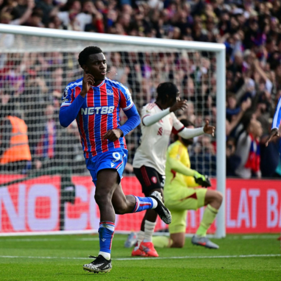 Jedini tim bez poraza – Nketija "nokautirao" Liverpul VIDEO