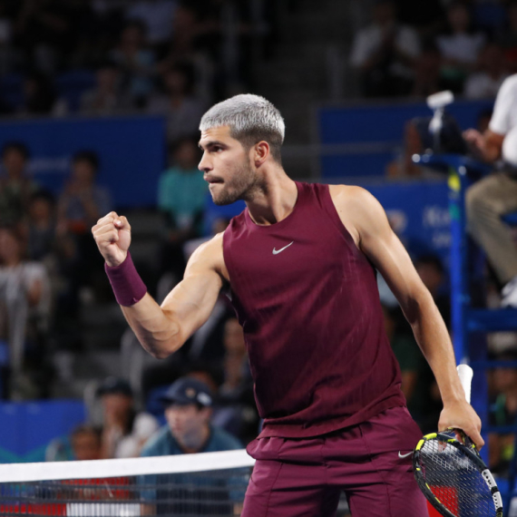 Alkaras ekspresno do polufinala