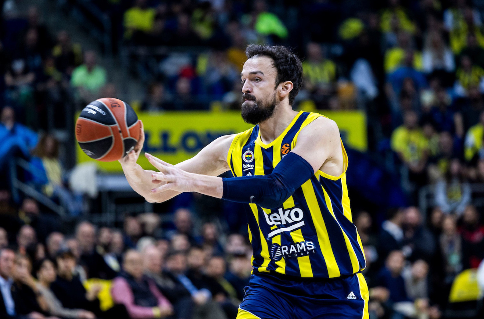 Dubai se pojačao pred Partizan – stigao centar