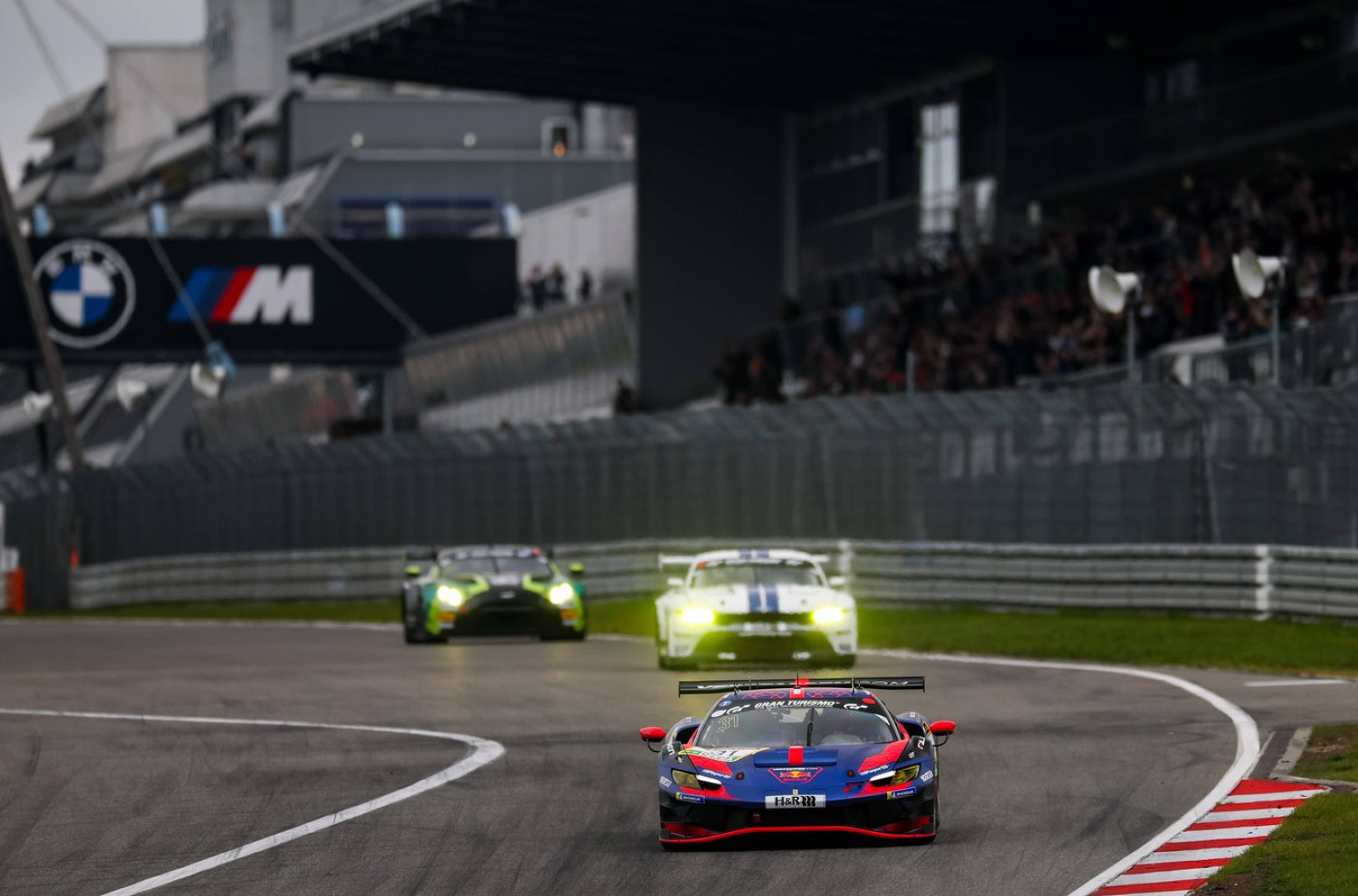 Maks Ferstapen je neverovatan – "pokorio" Nirburgring i postao šampion VIDEO