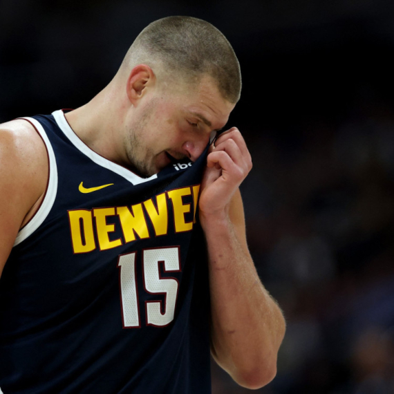 Iz Denvera "prete" Jokiću: "Nema više izgovora"