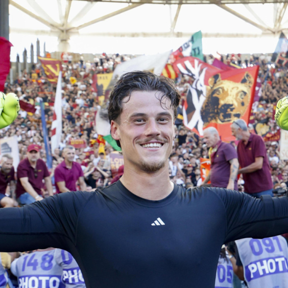 Svilar omađijao mrežu Rome – "vučica" na vrhu Serije A