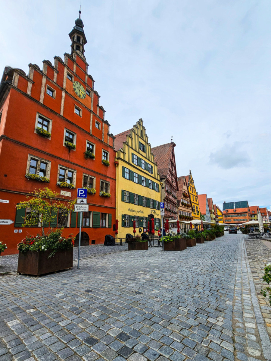 Romantični put kroz Nemačku: Nestvarnih 460 km, svuda samo dvorci, šume, vinogradi i kuće iz bajke FOTO