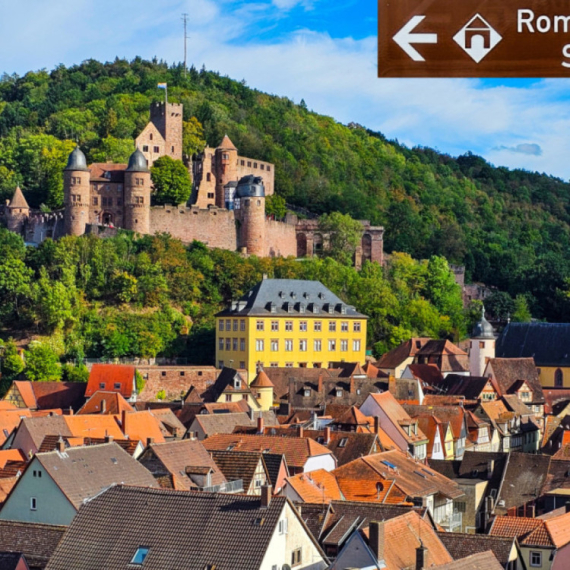 Romantični put kroz Nemačku: Nestvarnih 460 km, svuda samo dvorci, šume, vinogradi i kuće iz bajke FOTO