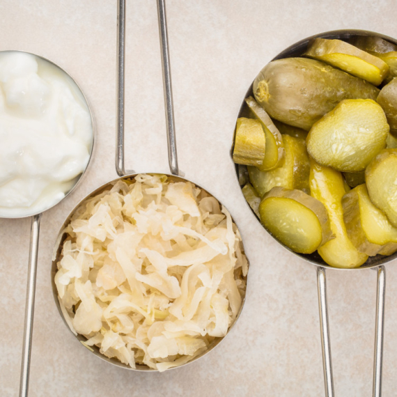 Samo nekoliko kašika ovih namirnica je dovoljno za zdravlje creva