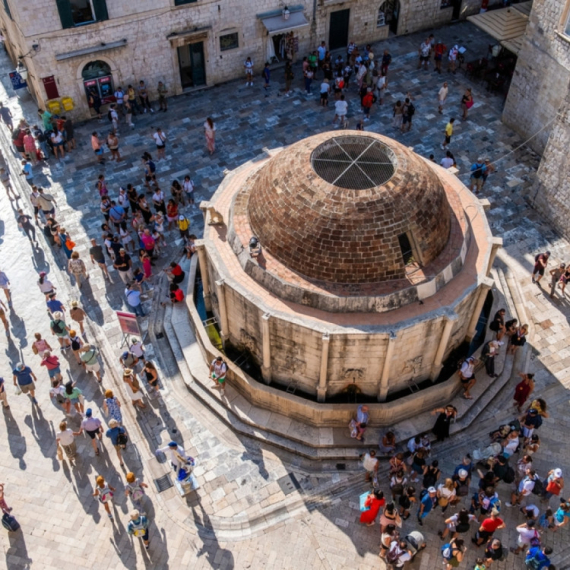 Dubrovnik iznenadio turiste: Ubuduće neće moći ovo FOTO