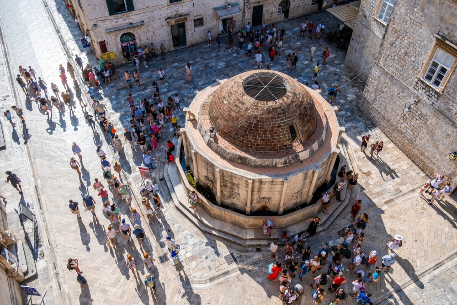 Viralni snimak iz Dubrovnika: U Americi nešto radimo pogrešno VIDEO