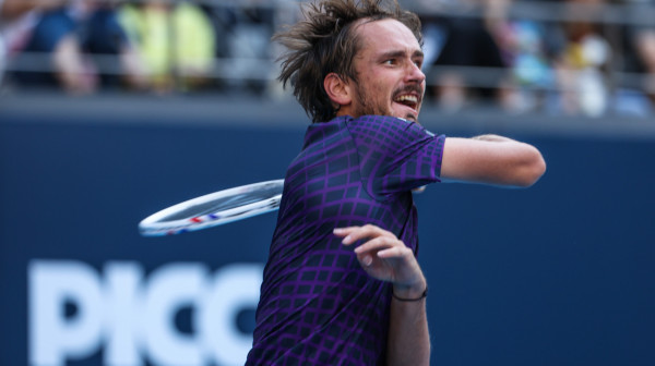 Nikad gori Medvedev i dalje nerešiva enigma za Zvereva