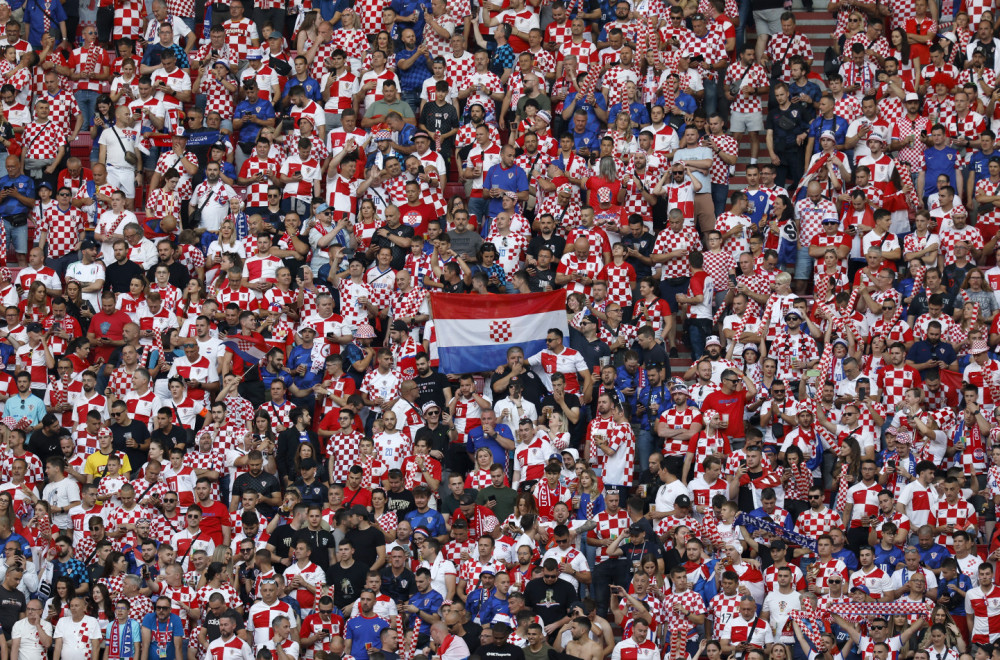 FIFA kaznila Hrvate zbog povika "Ubij Srbina"