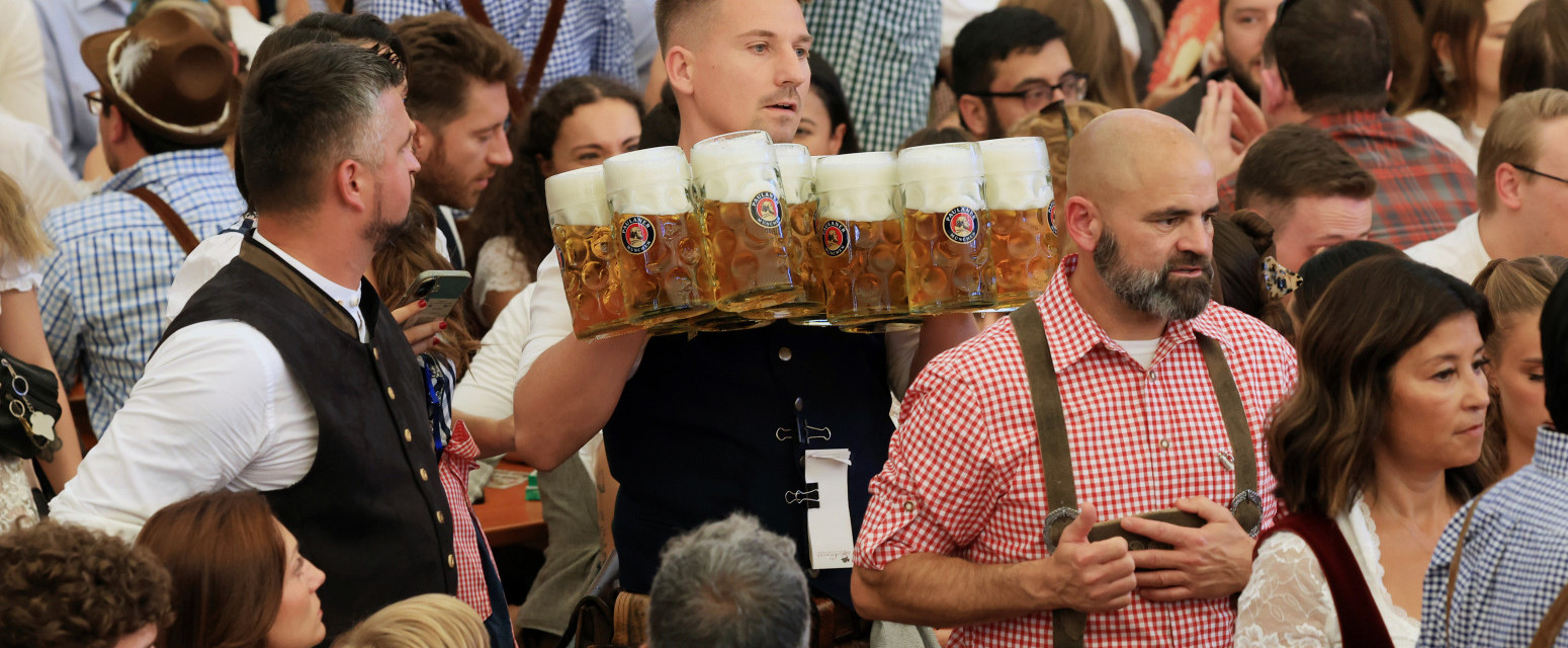 Ljudi razočarani Oktobarfestom: "Najgora stvar u mom životu!" VIDEO