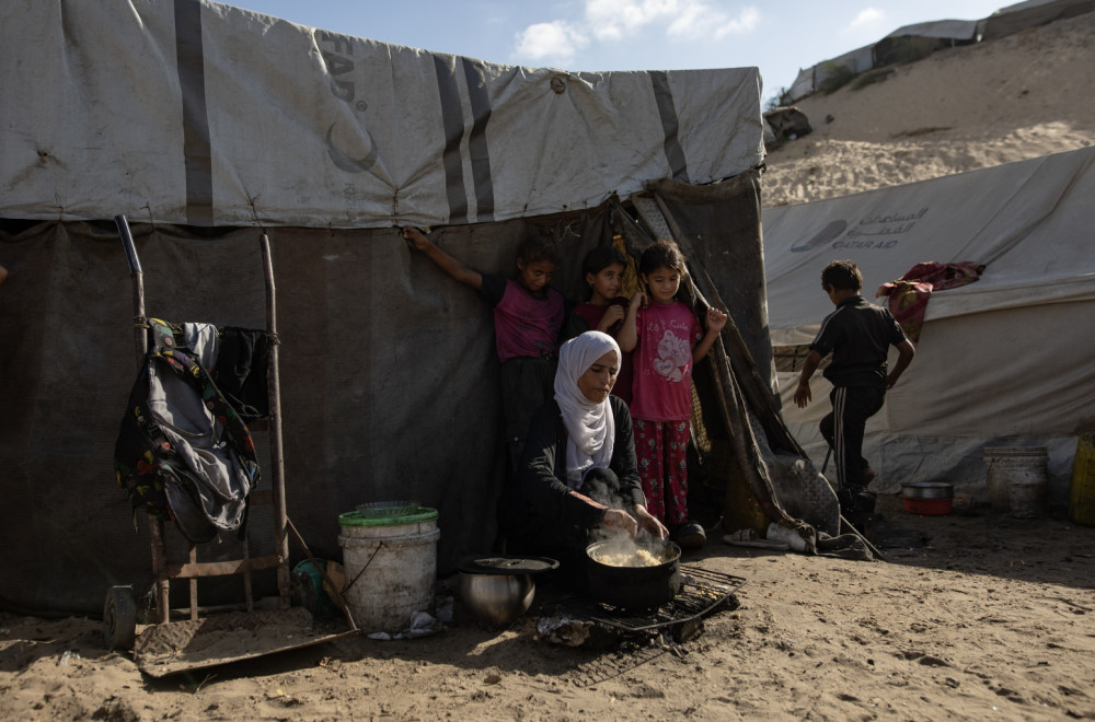 Izraelska vojska ubila 17 Palestinaca u bombardovanju grada Gaze